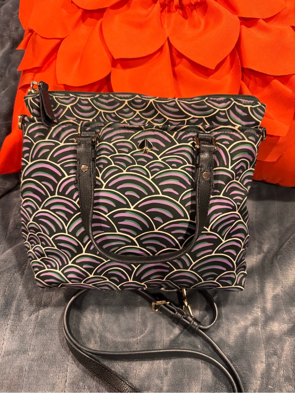 Kate spade Black Multi Scallop-Print Tote